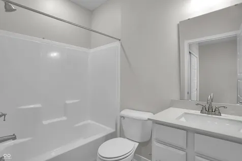 5302 Foxley Park Lane Avon IN 46123