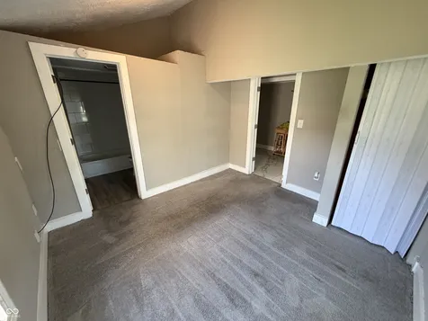 1271 Worcester Indianapolis IN 46203