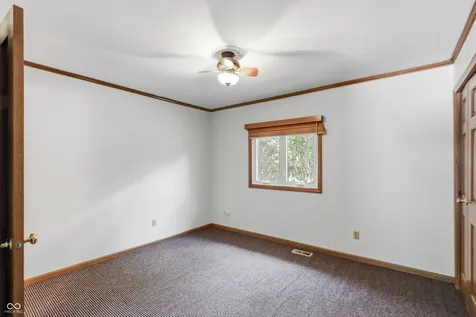 1040 Ridge Court Carmel IN 46033