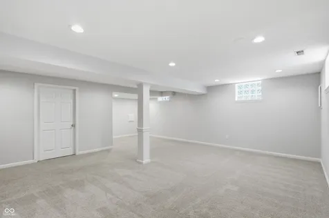 1040 Ridge Court Carmel IN 46033