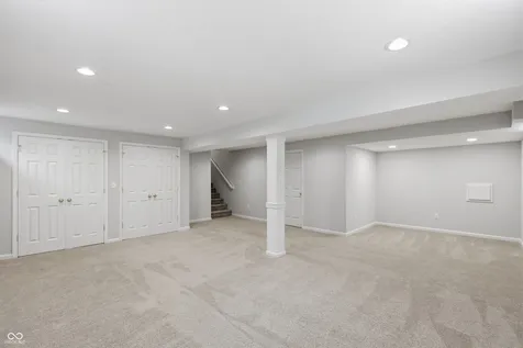 1040 Ridge Court Carmel IN 46033