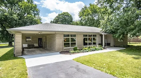 9895 Haverstick Road Carmel IN 46280