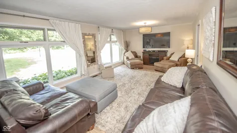 9895 Haverstick Road Carmel IN 46280