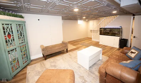 9895 Haverstick Road Carmel IN 46280