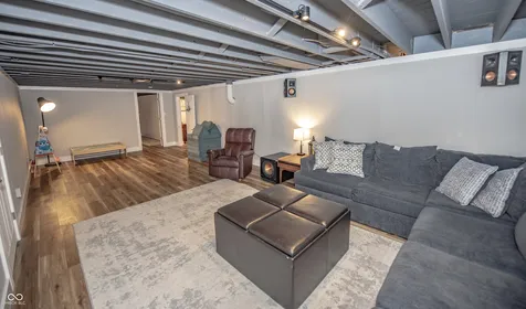9895 Haverstick Road Carmel IN 46280