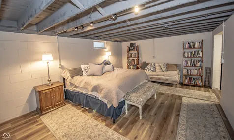 9895 Haverstick Road Carmel IN 46280