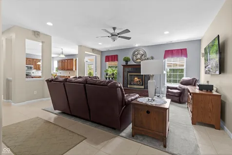 5937 W Port Drive Mccordsville IN 46055