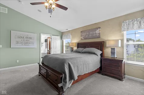 5937 W Port Drive Mccordsville IN 46055
