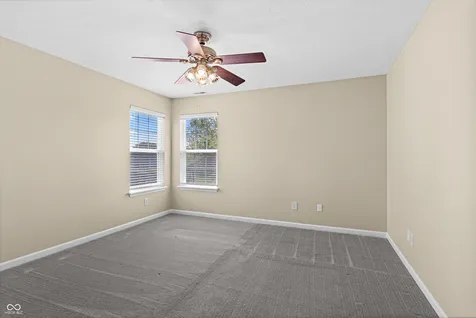 5937 W Port Drive Mccordsville IN 46055