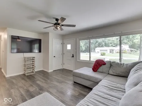 3424 Mount Vernon Place Indianapolis IN 46217