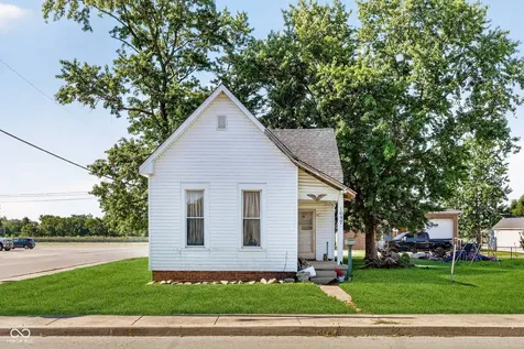 1697 Cherry Street Noblesville IN 46060
