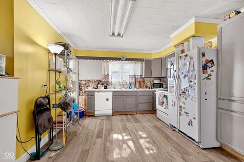 1697 Cherry Street Noblesville IN 46060