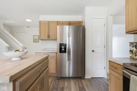 6659 Crestwell Lane Indianapolis IN 46268