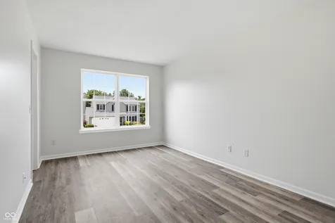 6659 Crestwell Lane Indianapolis IN 46268