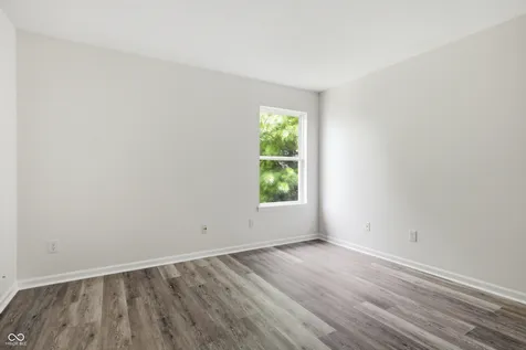 6659 Crestwell Lane Indianapolis IN 46268