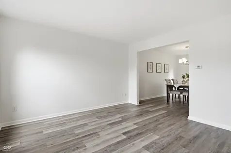 6659 Crestwell Lane Indianapolis IN 46268