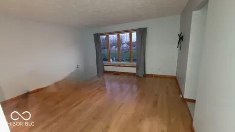 305 Baywood Court Noblesville IN 46062