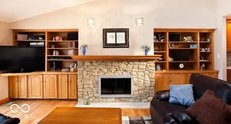 305 Baywood Court Noblesville IN 46062