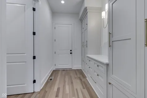 3664 Cherwell Drive Zionsville IN 46077