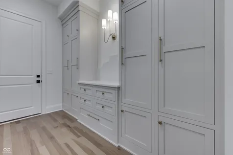 3664 Cherwell Drive Zionsville IN 46077