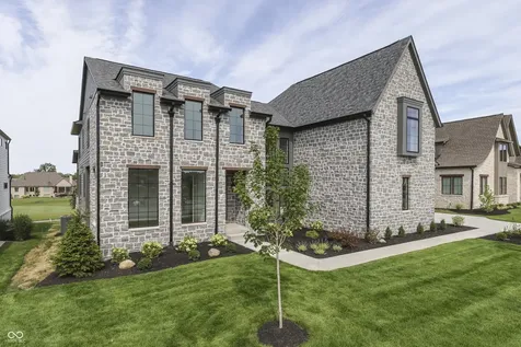 3664 Cherwell Drive Zionsville IN 46077