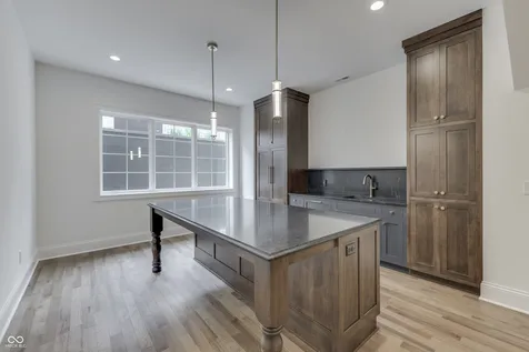 3664 Cherwell Drive Zionsville IN 46077