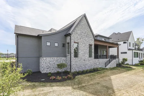 3664 Cherwell Drive Zionsville IN 46077