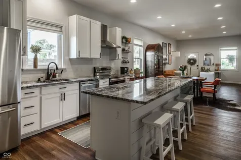 2015 Columbia Avenue Indianapolis IN 46202