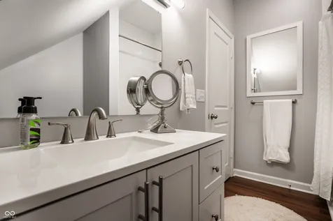 2015 Columbia Avenue Indianapolis IN 46202