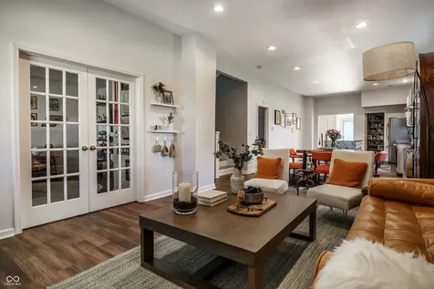 2015 Columbia Avenue Indianapolis IN 46202
