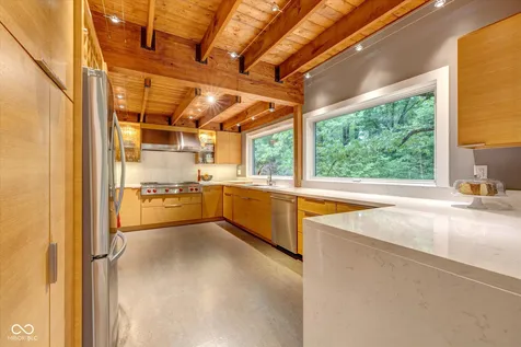7654 N Shilo Road Unionville IN 47468