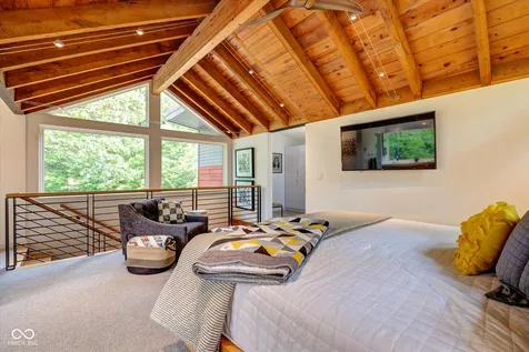 7654 N Shilo Road Unionville IN 47468