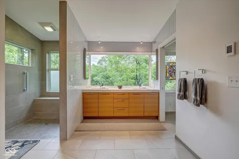 7654 N Shilo Road Unionville IN 47468