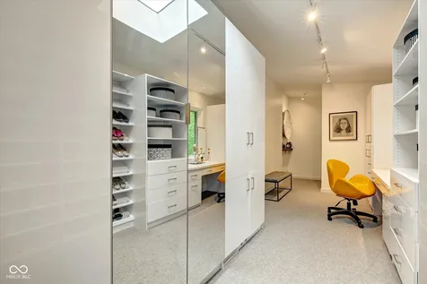 7654 N Shilo Road Unionville IN 47468