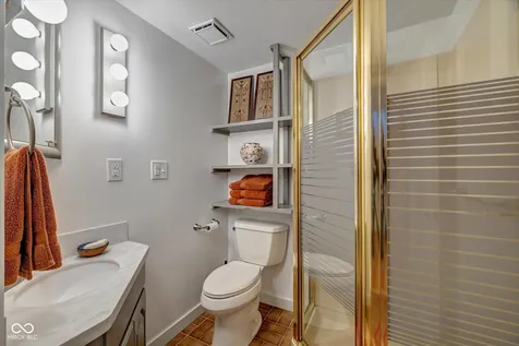 7654 N Shilo Road Unionville IN 47468