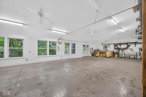 7654 N Shilo Road Unionville IN 47468