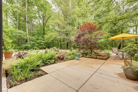7654 N Shilo Road Unionville IN 47468