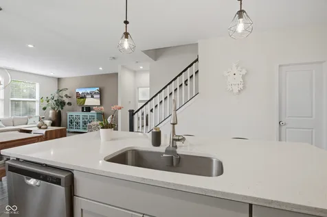 825 Stone Trace Court Avon IN 46123