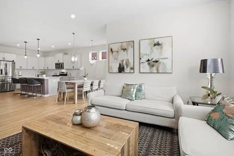 825 Stone Trace Court Avon IN 46123