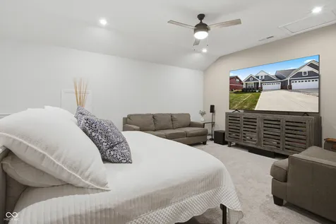 825 Stone Trace Court Avon IN 46123