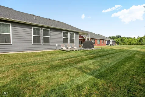 825 Stone Trace Court Avon IN 46123