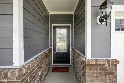 825 Stone Trace Court Avon IN 46123