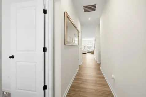825 Stone Trace Court Avon IN 46123