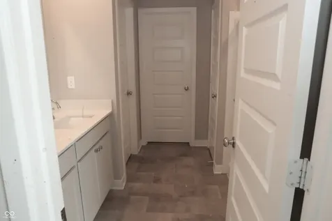 2135 Bauer Creek Whitestown IN 46075