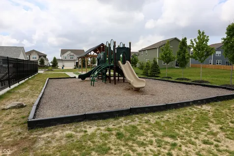 2135 Bauer Creek Whitestown IN 46075