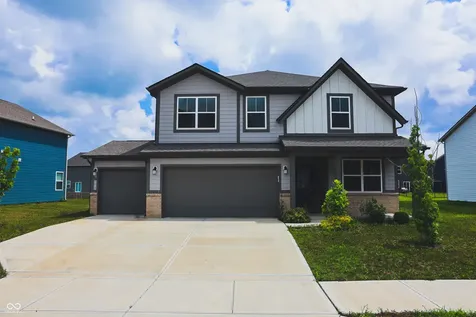 2135 Bauer Creek Whitestown IN 46075