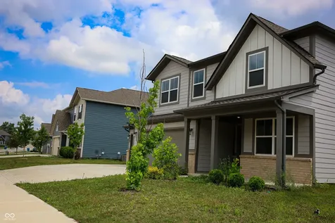 2135 Bauer Creek Whitestown IN 46075