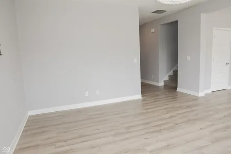 2135 Bauer Creek Whitestown IN 46075