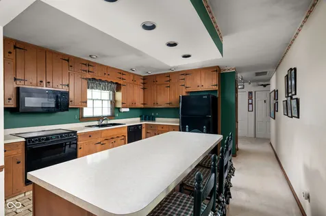 8641 Lansdowne Court Indianapolis IN 46234