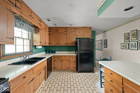 8641 Lansdowne Court Indianapolis IN 46234